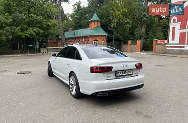 Седан Audi A6 2015 в 