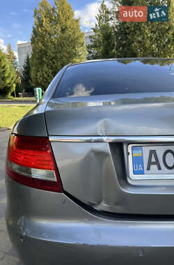 Седан Audi A6 2004 в 