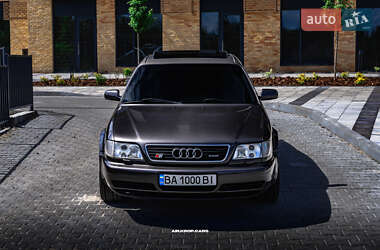 Седан Audi A6 1995 в 