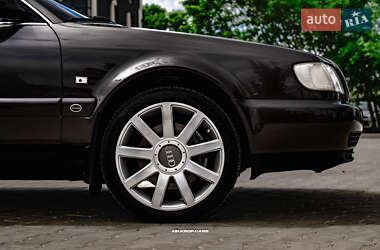 Седан Audi A6 1995 в 