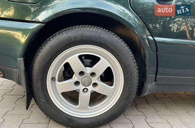 Седан Audi A6 1997 в 