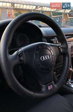 Универсал Audi A6 2000 в 