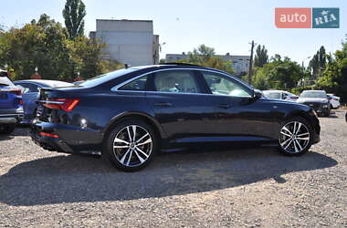 Седан Audi A6 2021 в 