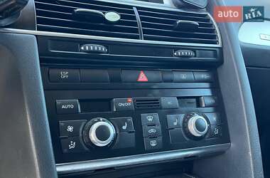 Седан Audi A6 2010 в 
