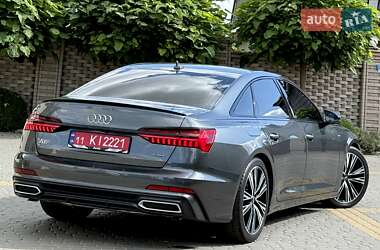 Седан Audi A6 2018 в 