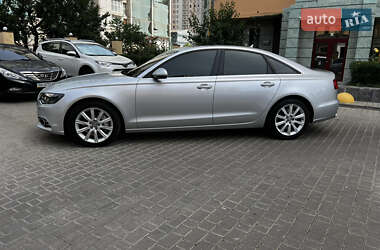 Седан Audi A6 2013 в 