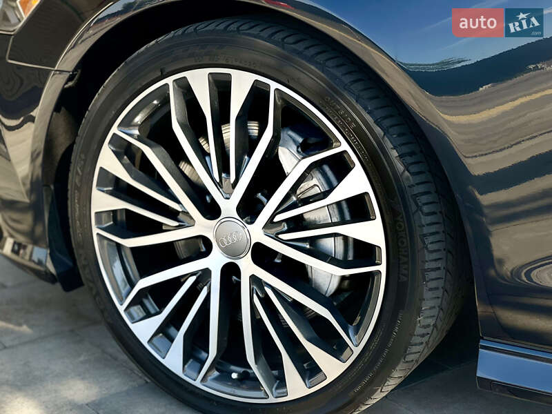 Седан Audi A6 2018 в Киеве