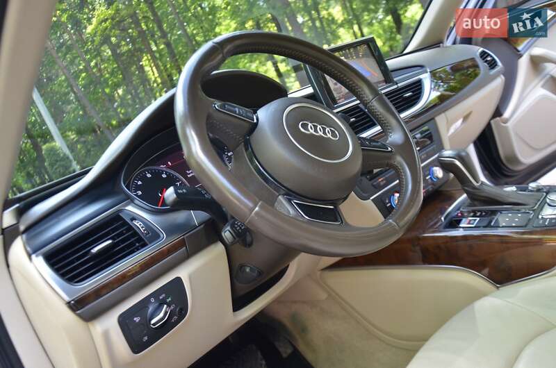 Седан Audi A6 2015 в Дрогобыче