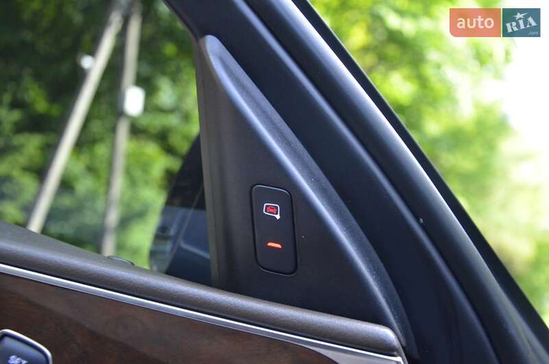 Седан Audi A6 2015 в Дрогобыче
