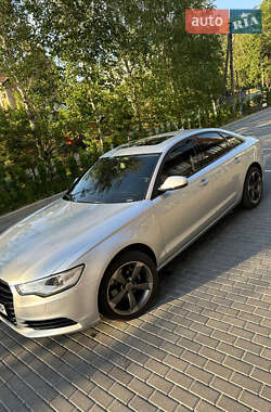 Седан Audi A6 2012 в 