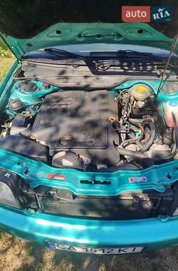 Седан Audi A6 1995 в 