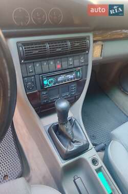 Седан Audi A6 1995 в 