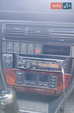 Седан Audi A6 1995 в 