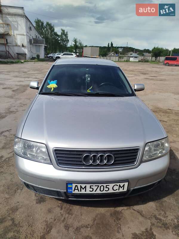 Седан Audi A6 2001 в 