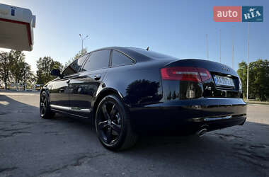 Седан Audi A6 2010 в 