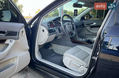 Седан Audi A6 2010 в 