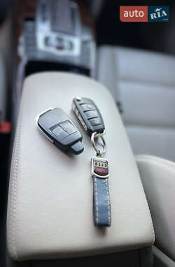 Седан Audi A6 2010 в 