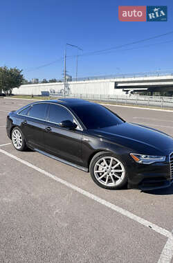Седан Audi A6 2016 в 