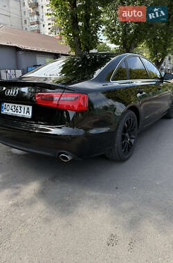 Седан Audi A6 2012 в 