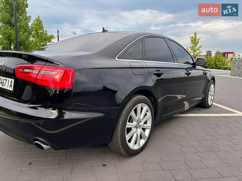 Седан Audi A6 2013 в Мукачево