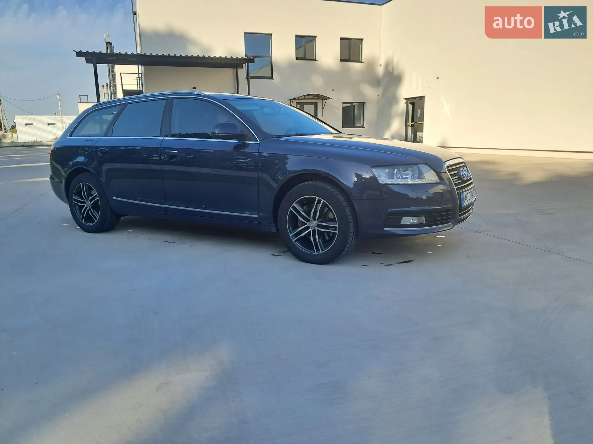 2010 Audi A6 - мініатюра 6