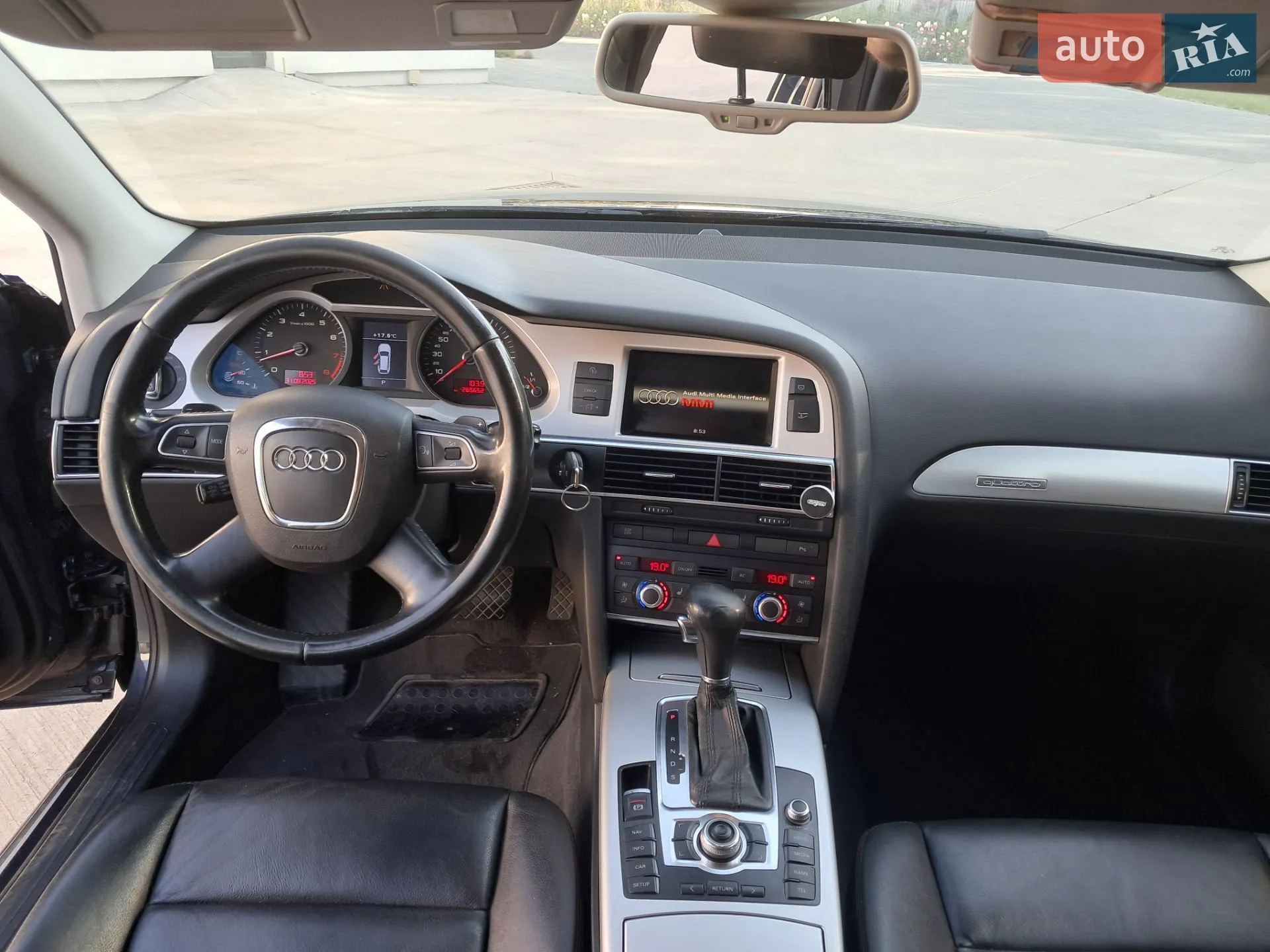 2010 Audi A6 - мініатюра 16
