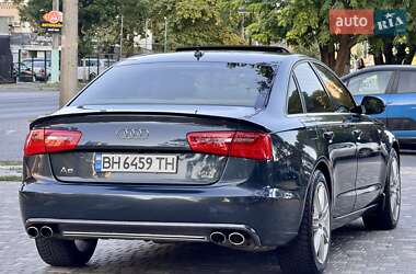 Седан Audi A6 2012 в 