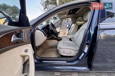 Седан Audi A6 2012 в 