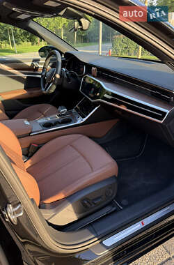 Седан Audi A6 2019 в 