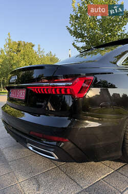 Седан Audi A6 2019 в 