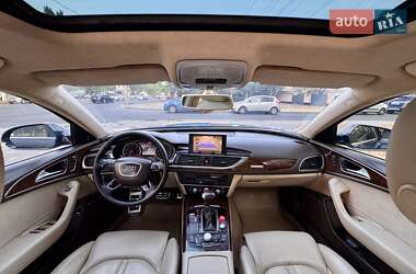 Седан Audi A6 2012 в 