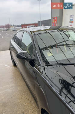Седан Audi A6 2011 в 