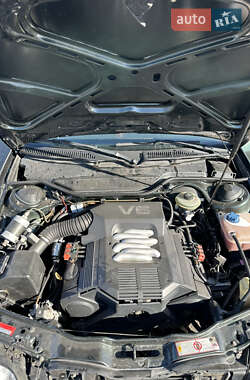 Седан Audi A6 1996 в 