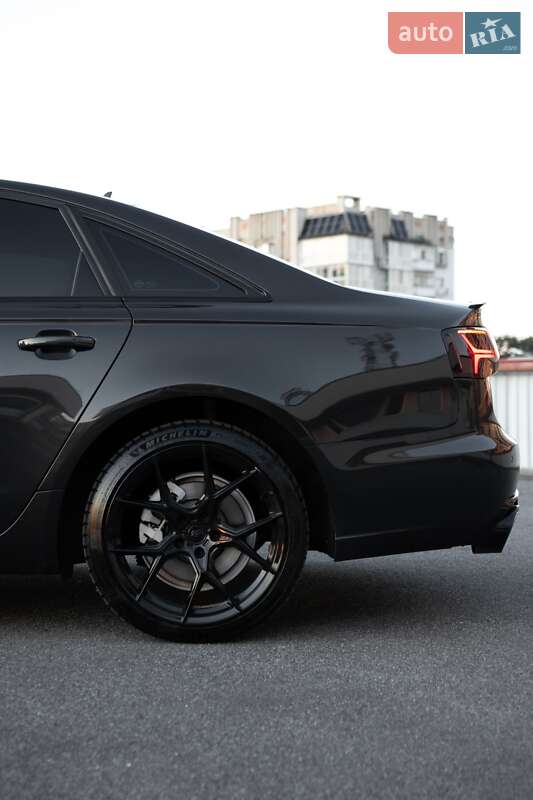 Седан Audi A6 2013 в Виннице