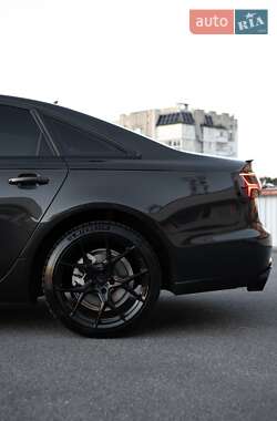 Седан Audi A6 2013 в 