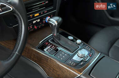 Седан Audi A6 2014 в 