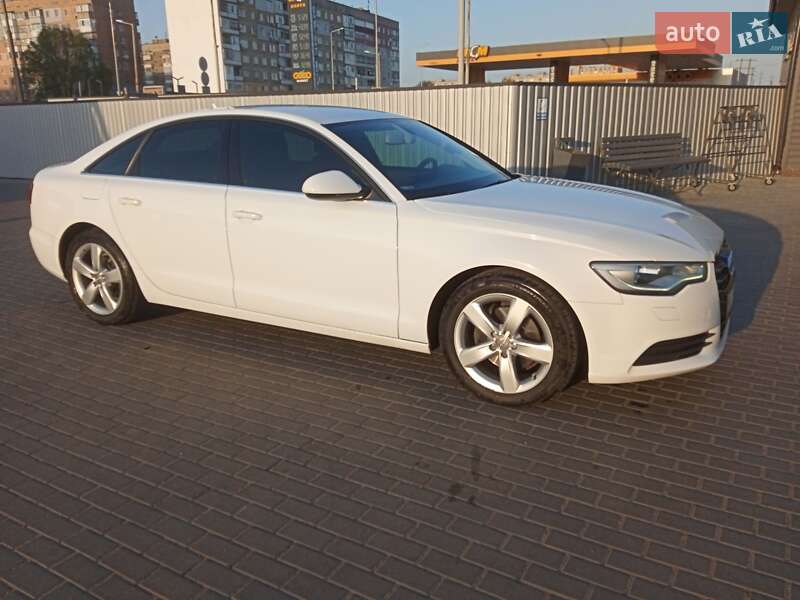 Седан Audi A6 2011 в Олександрії