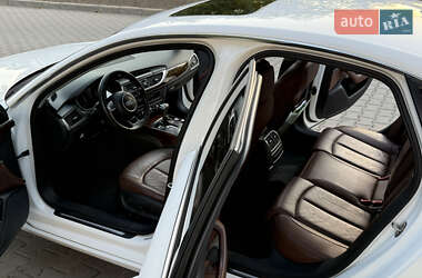Седан Audi A6 2014 в 