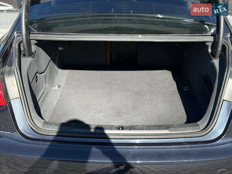 Седан Audi A6 2014 в Львові