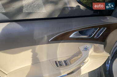 Седан Audi A6 2012 в 