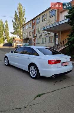 Седан Audi A6 2014 в 