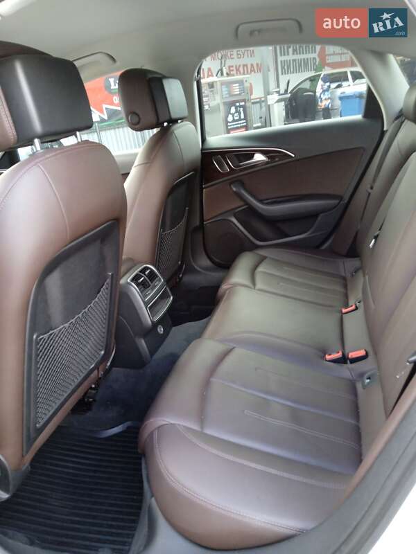 Седан Audi A6 2011 в Олександрії