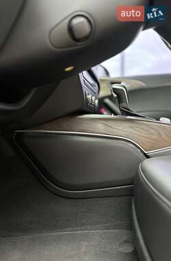 Седан Audi A6 2016 в 