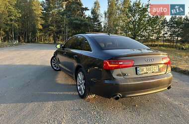 Седан Audi A6 2013 в 