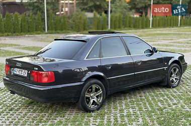 Седан Audi A6 1995 в 