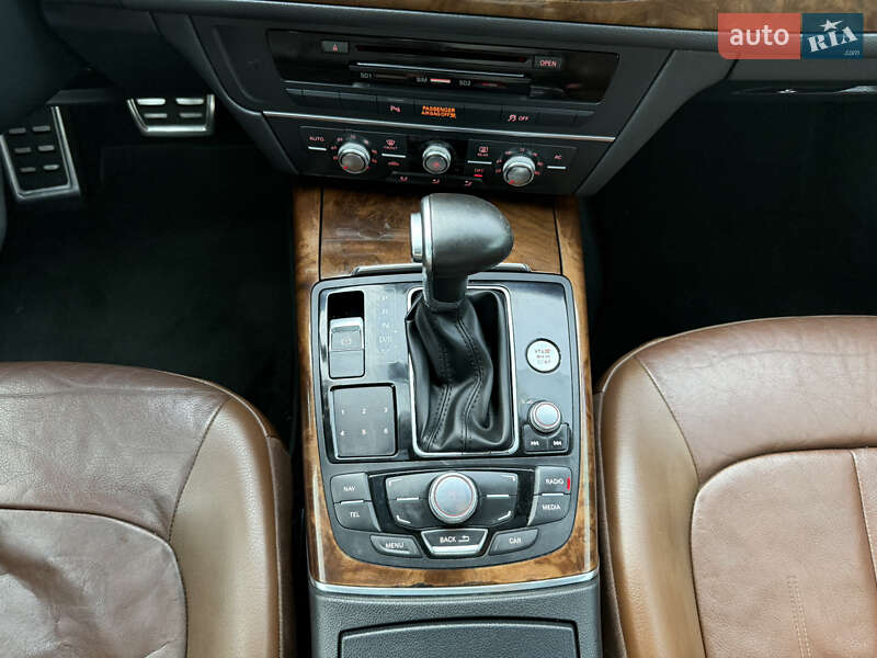 Седан Audi A6 2012 в Киеве