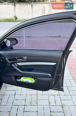 Седан Audi A6 2006 в 