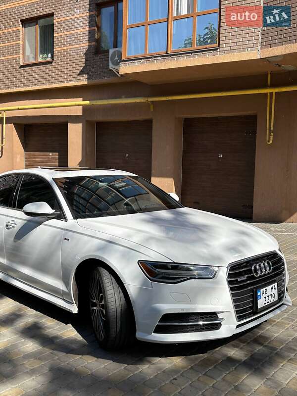 Седан Audi A6 2015 в 