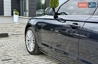 Седан Audi A6 2016 в 