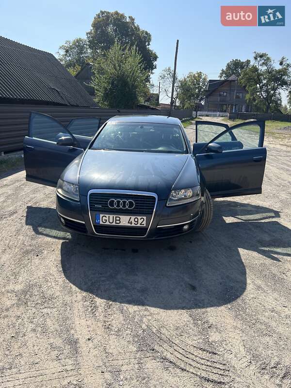 Седан Audi A6 2005 в Рокитном